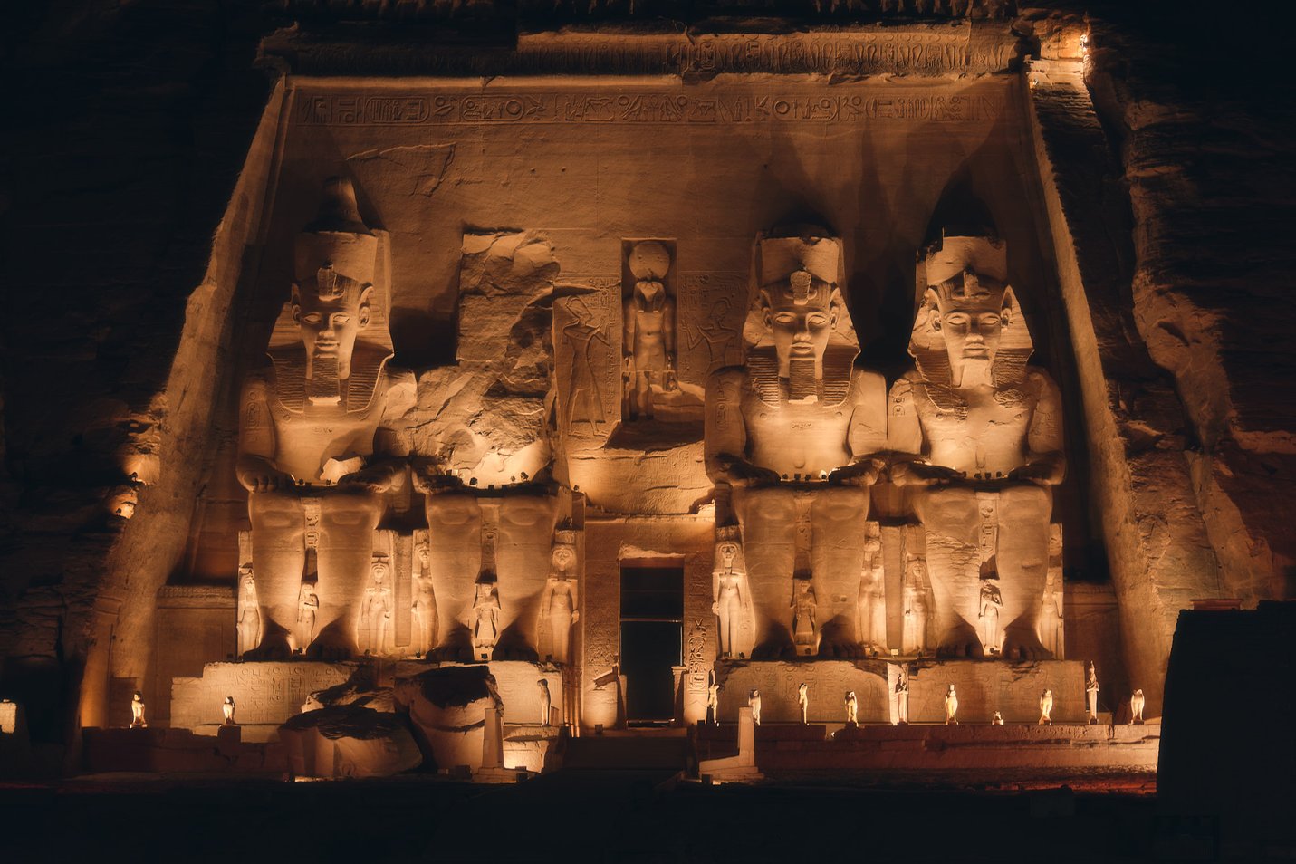 Abu Simbel de noche