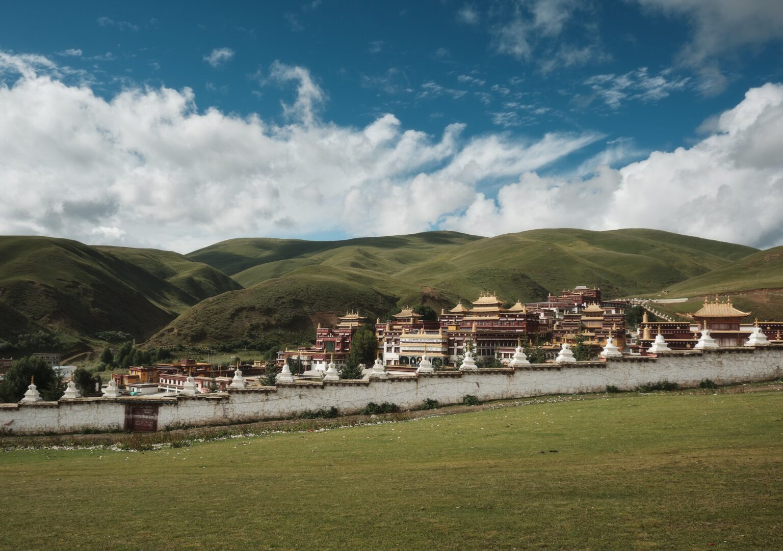 Litang Temple