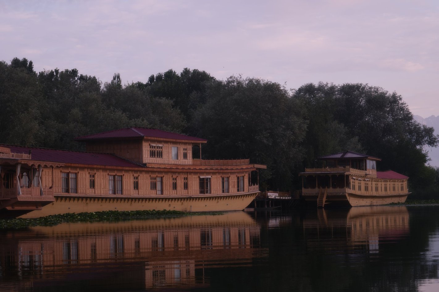 Mascot Houseboat